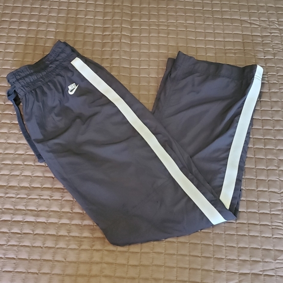 Nike Bundle - Picture 2 of 5